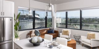 1919 Mile High Gallery 4