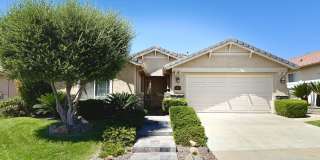 Four Seasons 55+ – Beautifully Upgraded with Views! Gallery 1