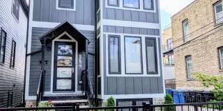 3144 N Leavitt Street Gallery 1