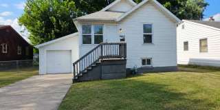 Charming 2BD/1BA with Garage Gallery 1