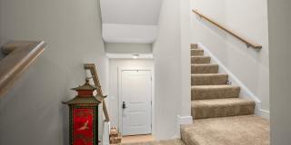 43756 TRANSIT Square Gallery 12
