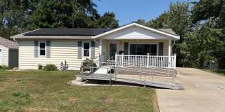 3 Bed, 2 Bath Collinsville Home Gallery 1