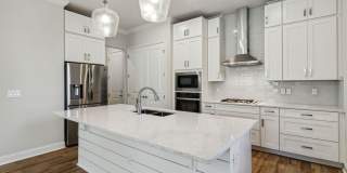 Harborview Townhouse Gallery 22