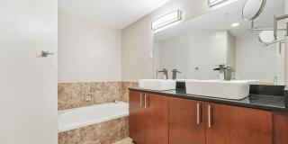 390 17th Street NW Gallery 26