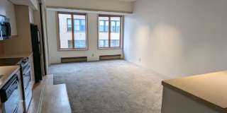 UNBEATABLE PRICE! Adorable One Bedroom Seattle Condo in Unbeatable Location - Walk to Pike Place Market! Gallery 17