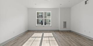 75 Forester Avenue Gallery 4