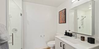 900 Rainier 900 Rainier Gallery 23