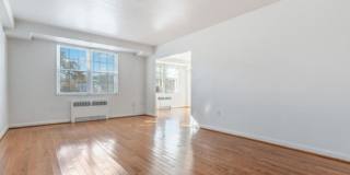 Spacious Tuscany/Canterbury 1bd/1ba Condo with W/D! Available 8/14 Gallery 16