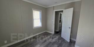 432 Gable Street Gallery 8