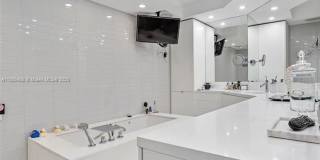 4000 Island Blvd unit 606 (A11892488) Gallery 27