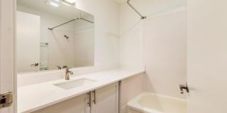 Crestwood Place Gallery 43