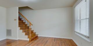 3bed 2bath West End Duplex Gallery 8