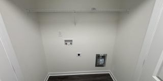 610 S Blackmon Street Gallery 8