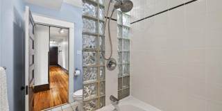 722 Grand Avenue Gallery 35