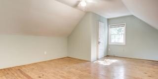 Updated 4 BD, 3.5 BA Stately Colonial on Kalmia RD in NW DC!! Gallery 36