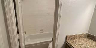 2 Bedroom 1 Bath Apartment Close to Campus! 2 Bedroom 1 Bath Apartment Close to Campus! Gallery 10