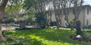 Bendel Gardens Apartment Gallery 26