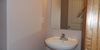 Beautiful 5 Bedroom Home in Heart of Loveland Gallery 8