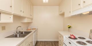 Ocean West Apartments Gallery 31