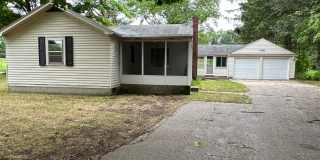 Single Family Home in Ada! Gallery 1