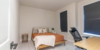 402 MEADOW CREEK Drive Gallery 1