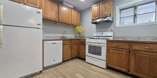 85 Front Street unit: 2 Gallery 4