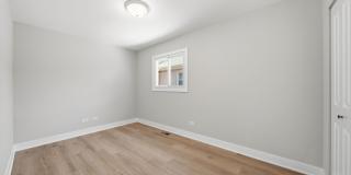 10439 S Drake Avenue Gallery 24