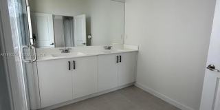 2638 SE 9th St Gallery 25