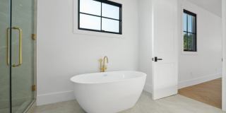 4539 Longridge Avenue Gallery 18