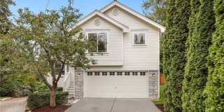 Spacious and Bright Home with 3 Bed and 2.5 Bath Gallery 1