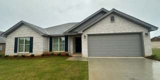 444 Country Club Drive Gallery 1