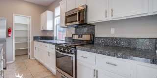 1002 Greenway Road Gallery 7