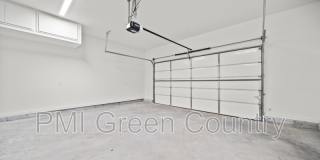 118 East Elgin Street Gallery 33