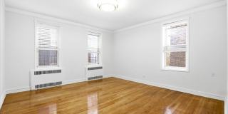 114-20 Queens Boulevard Gallery 20