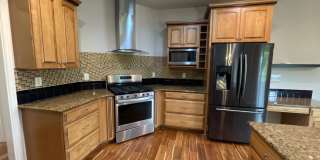 5 bedroom home with attached 3 car garage in Winchester Gallery 23
