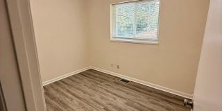 Beautifully Updated 3-Bedroom Brick Ranch in Kettering Gallery 17