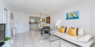 17801 N Bay Rd Gallery 4