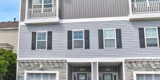 Stunning Bay Front Home Gallery 3