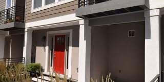 Charming 3 Bed 2.5 Bath Townhome in Murray!!! Gallery 1