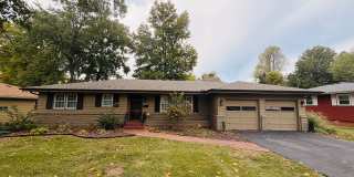 3-Bed, 2-Bath Single-Family Residence with 2-Car Garage 3-Bed, 2-Bath Single-Family Residence with 2-Car Garage Gallery 1