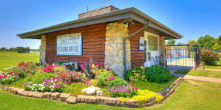 Meadowbrook Apartments | Quiet Studio-3BR Homes, Water & Trash Paid, Pet Friendly | East Tulsa Gallery 30