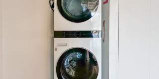 Luxury and Convenience in Royal Oak Gallery 13