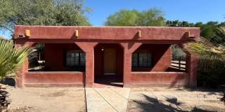 Cozy 2 Bedroom Home Gallery 14