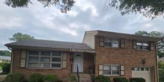NEWLY REMODELED HOUSE IN COLONIAL HEIGHTS Gallery 1