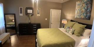 2435 Robert St Gallery 16