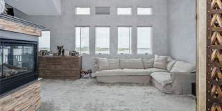 319 Harbor Drive Gallery 17