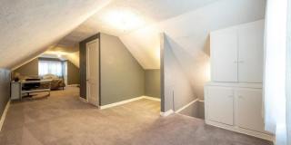 2100 Wascana Avenue - Up Gallery 9