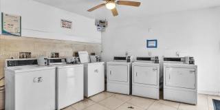 365 NW 8th St Gallery 18