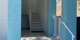 447 SW 78th Ct Gallery 2