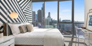 727 West Madison 727 West Madison Gallery 47